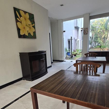 N2 Hotel Gunung Sahari Jakarta Eksteriør billede