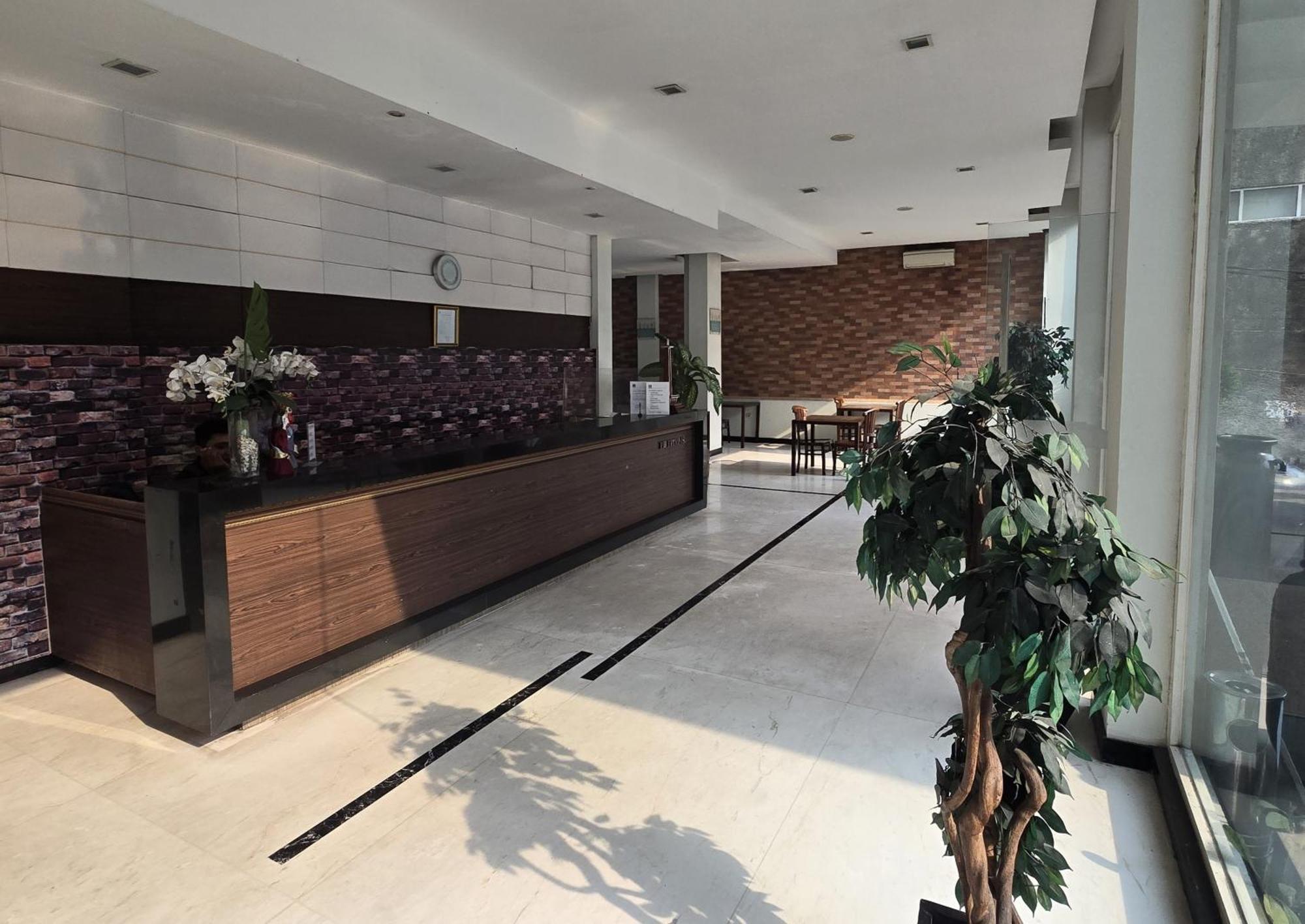 N2 Hotel Gunung Sahari Jakarta Eksteriør billede