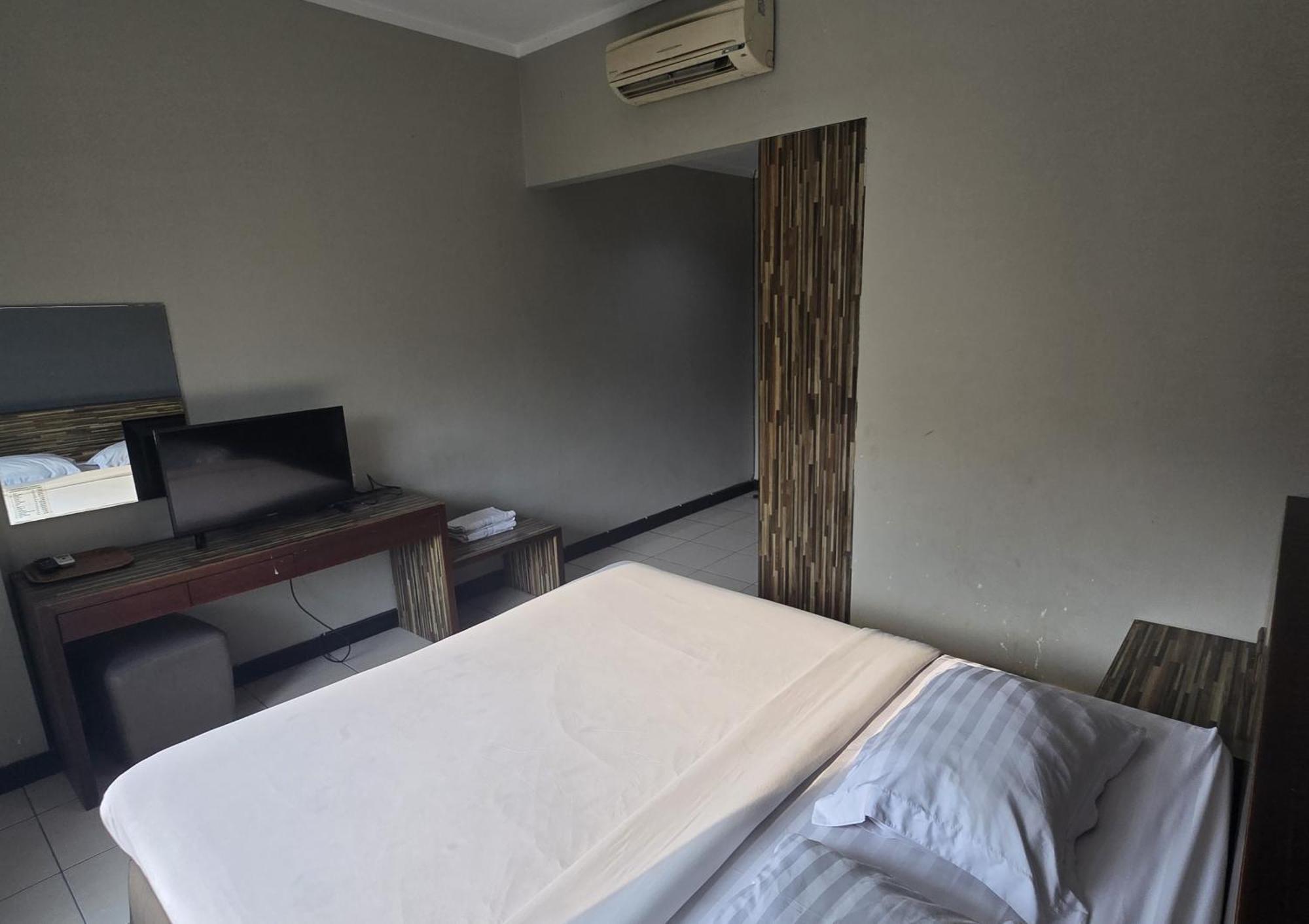 N2 Hotel Gunung Sahari Jakarta Eksteriør billede